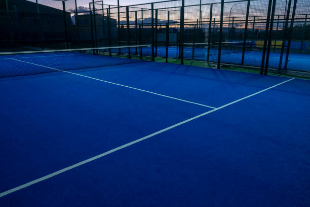 Construction terrain de tennis