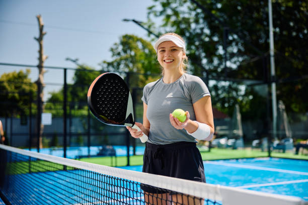 Constructeur court de tennis